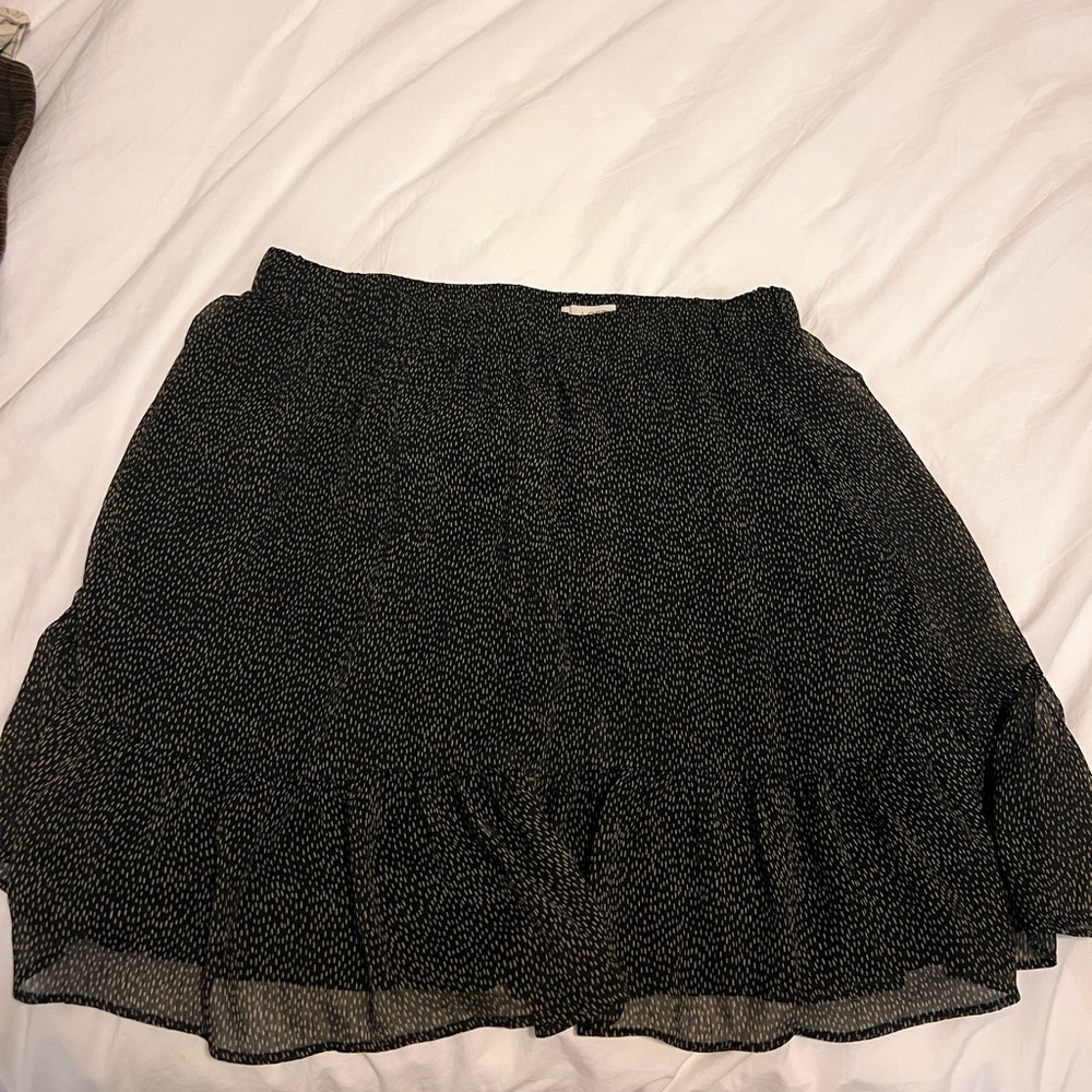 LOFT Black and Gold Mini Skirt